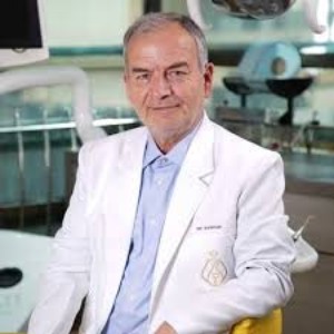  دکتر حمید مسعودی