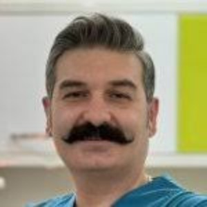 صادق پوراحمدی